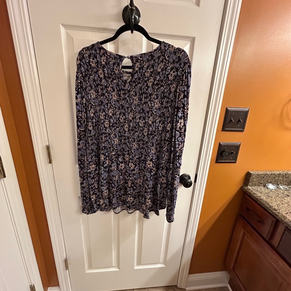 Good Hart Size XL Floral women’s top - Picture 7 of 11